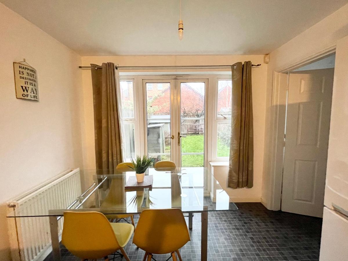 Wilce House Villa Wellingborough Buitenkant foto